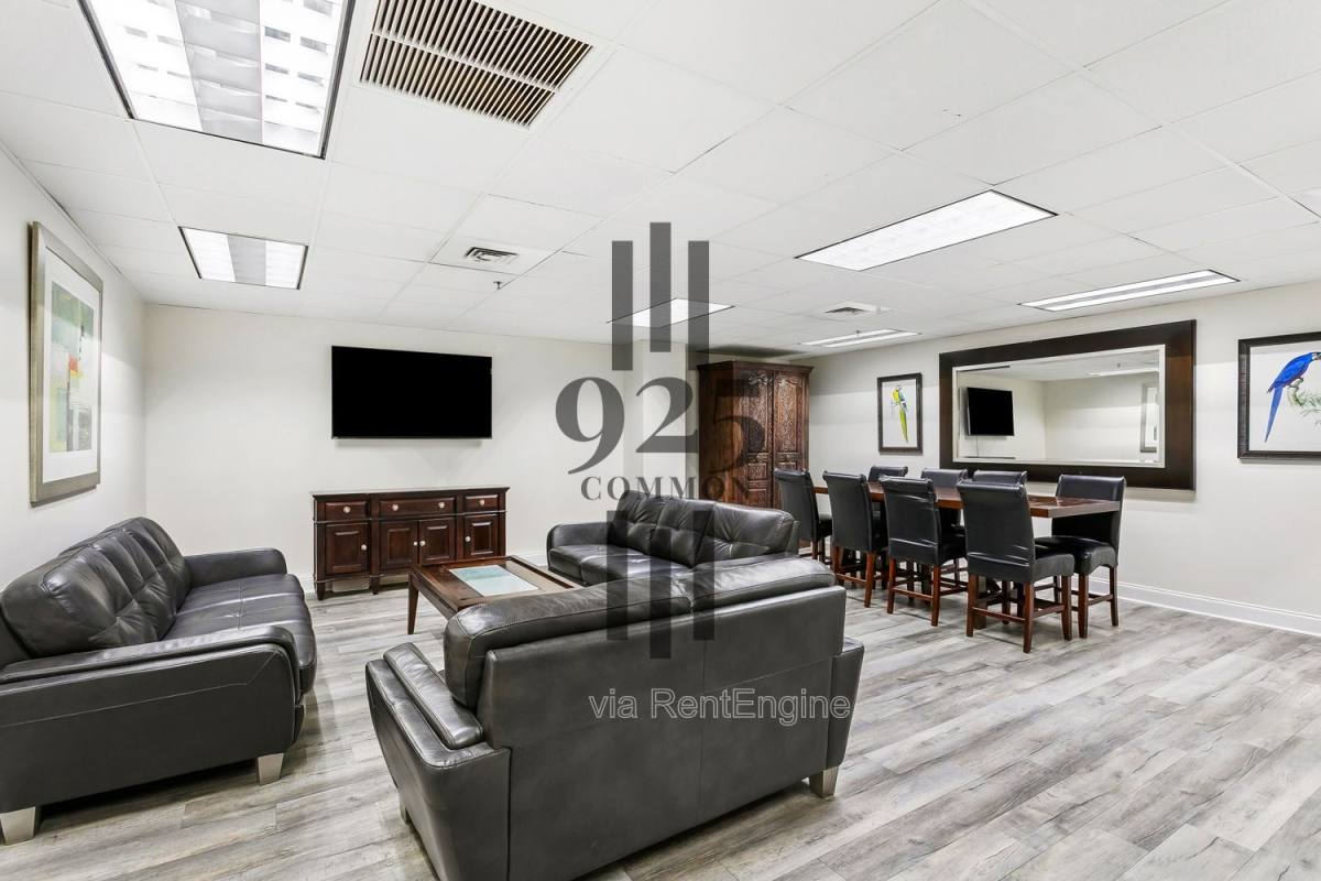Apartment for rent at 925 Common St #1013, New Orleans, LA 70112