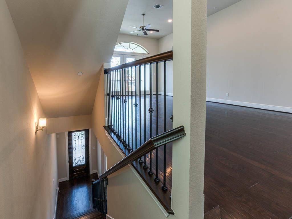 Apartment for rent at 4009 Lillian St, Houston, TX 77007