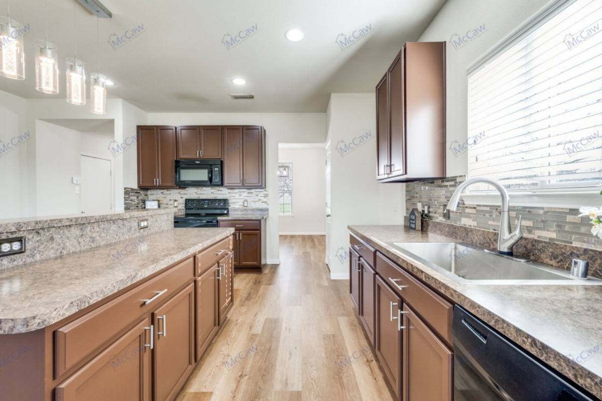 House for rent at 1516 Abby Creek Dr, Little Elm, TX 75068