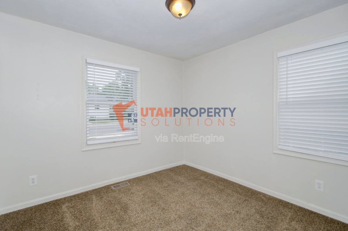House for rent at 566 E Stringham Ave, Salt Lake City, UT 84106