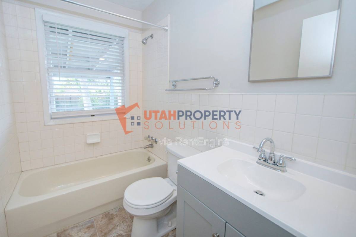 House for rent at 566 E Stringham Ave, Salt Lake City, UT 84106