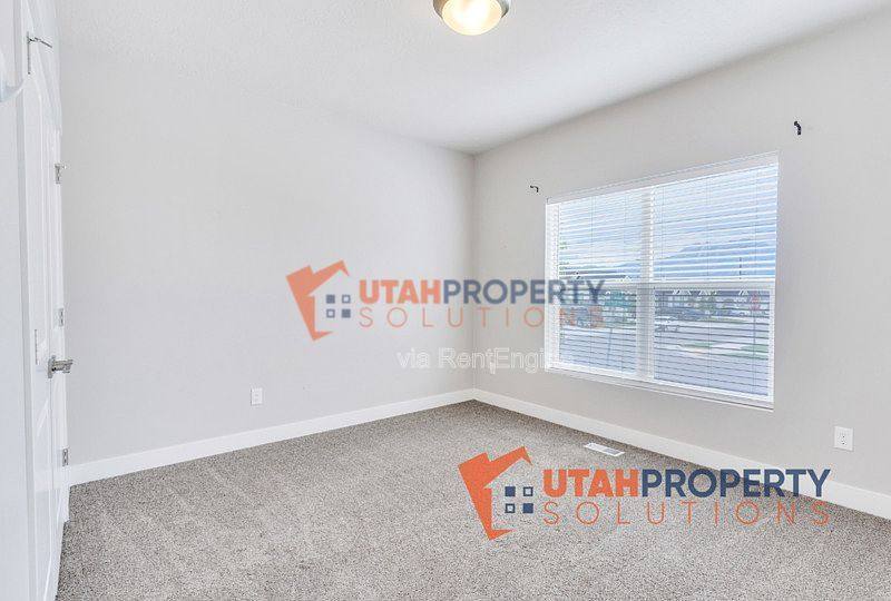 House for rent at 7632 S Waverly Hills Lane, West Jordan, UT 84084