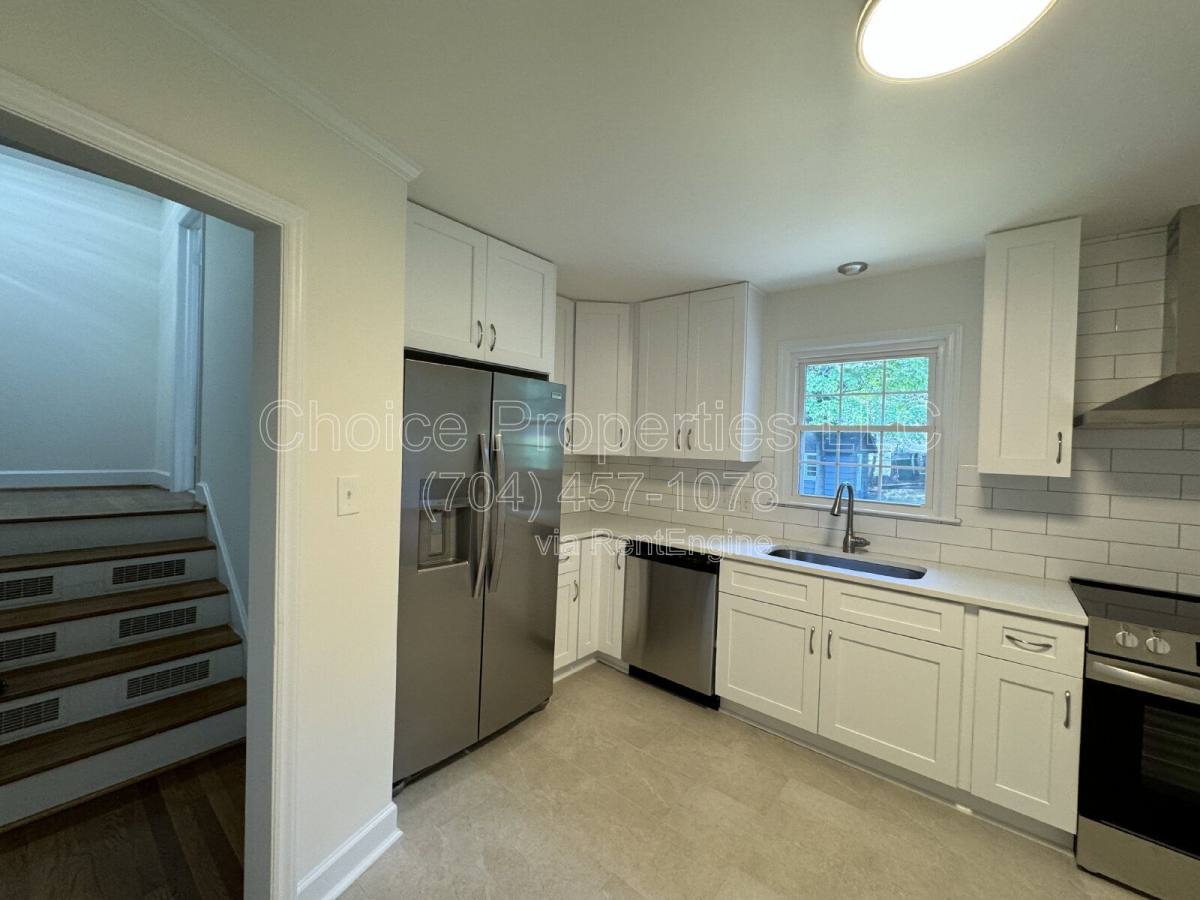 House for rent at 253 Scofield Rd, Charlotte, NC 28209
