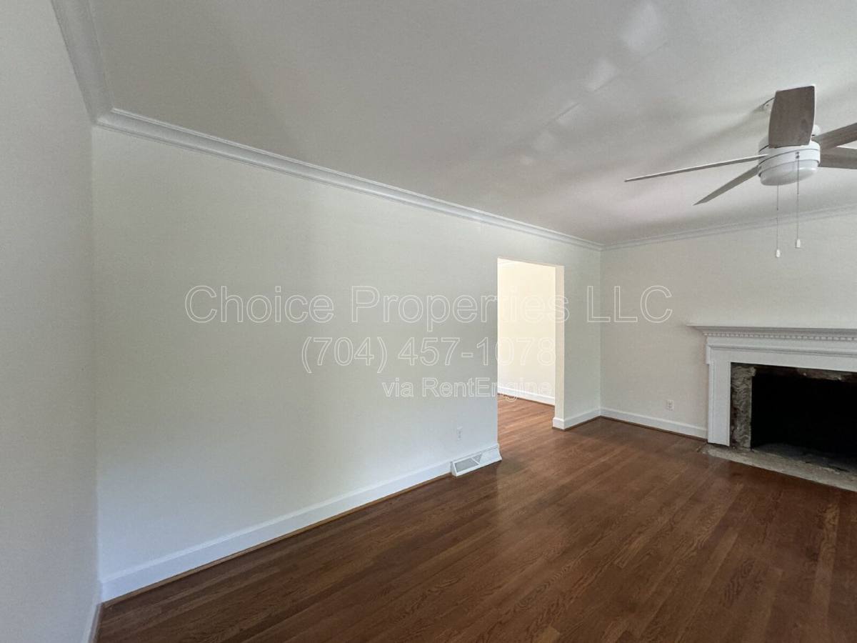 House for rent at 253 Scofield Rd, Charlotte, NC 28209