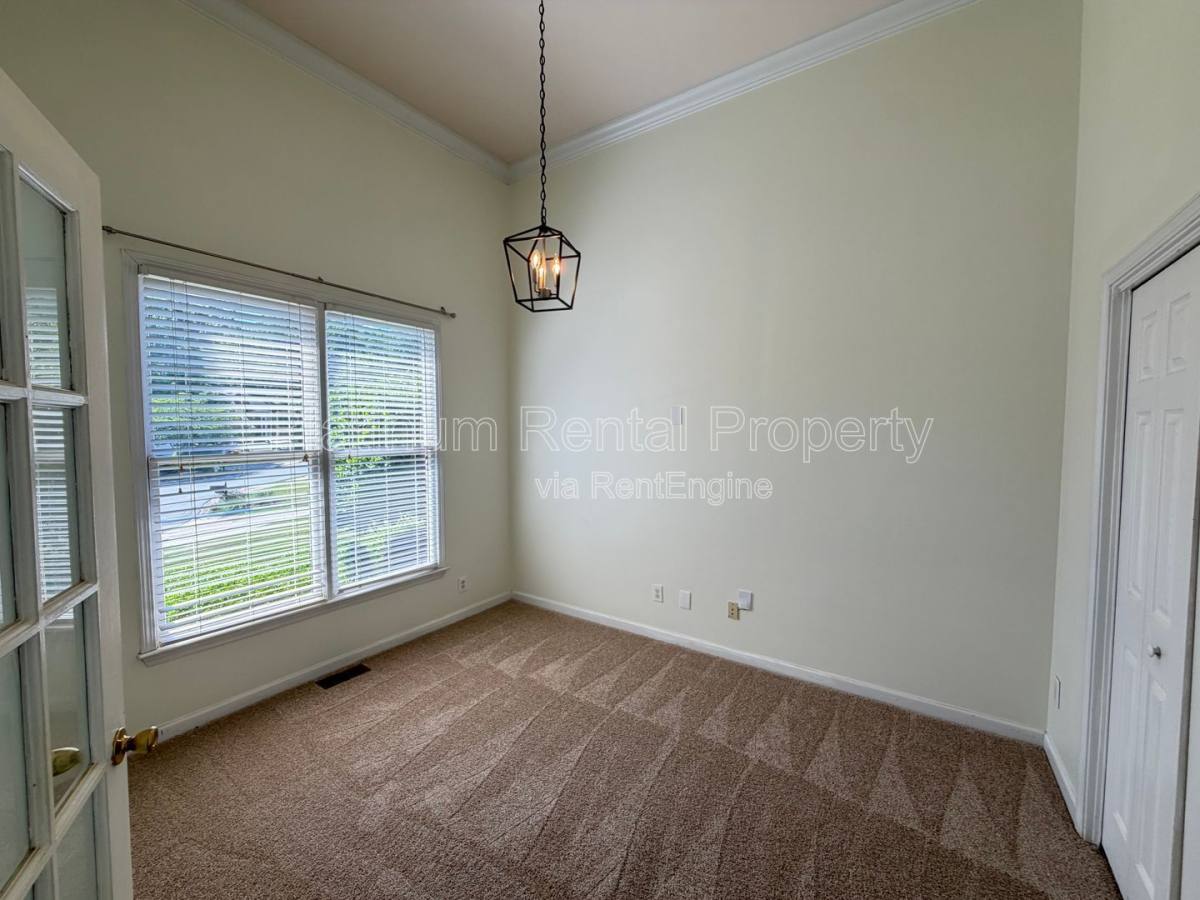 House for rent at 5975 Waterford Place, Suwanee, GA 30024