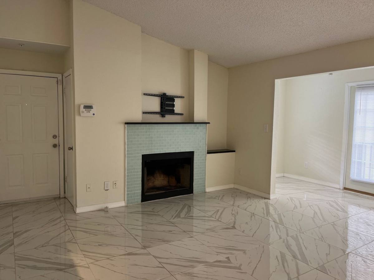 Apartment for rent at 232 Afton Square #201, Altamonte Springs, FL 32714