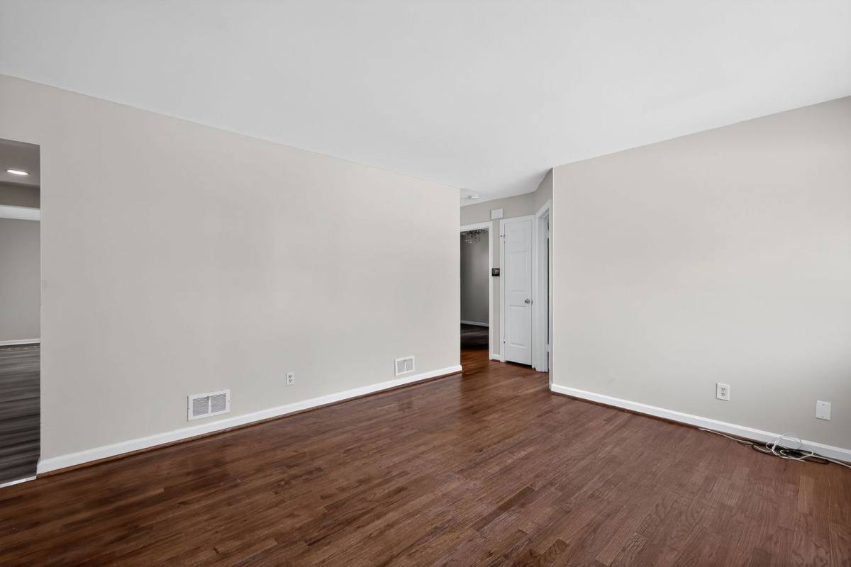 Apartment for rent at 9621 Narragansett Parkway, College Park, MD 20740