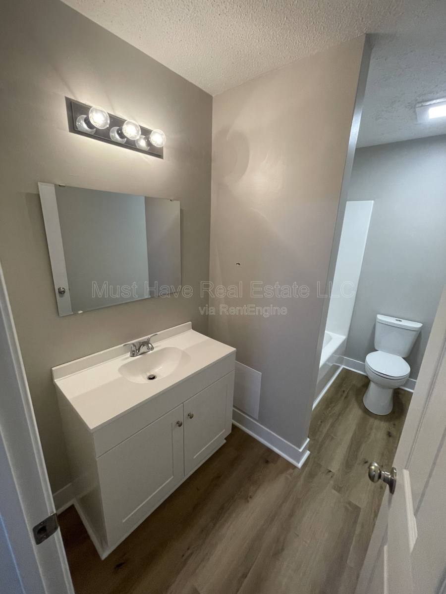 Apartment for rent at 1051 3rd St SE #1069, Hickory, NC 28602