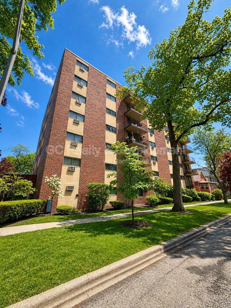 Condo for rent at 7320 Dixon St #303, Forest Park, IL 60130