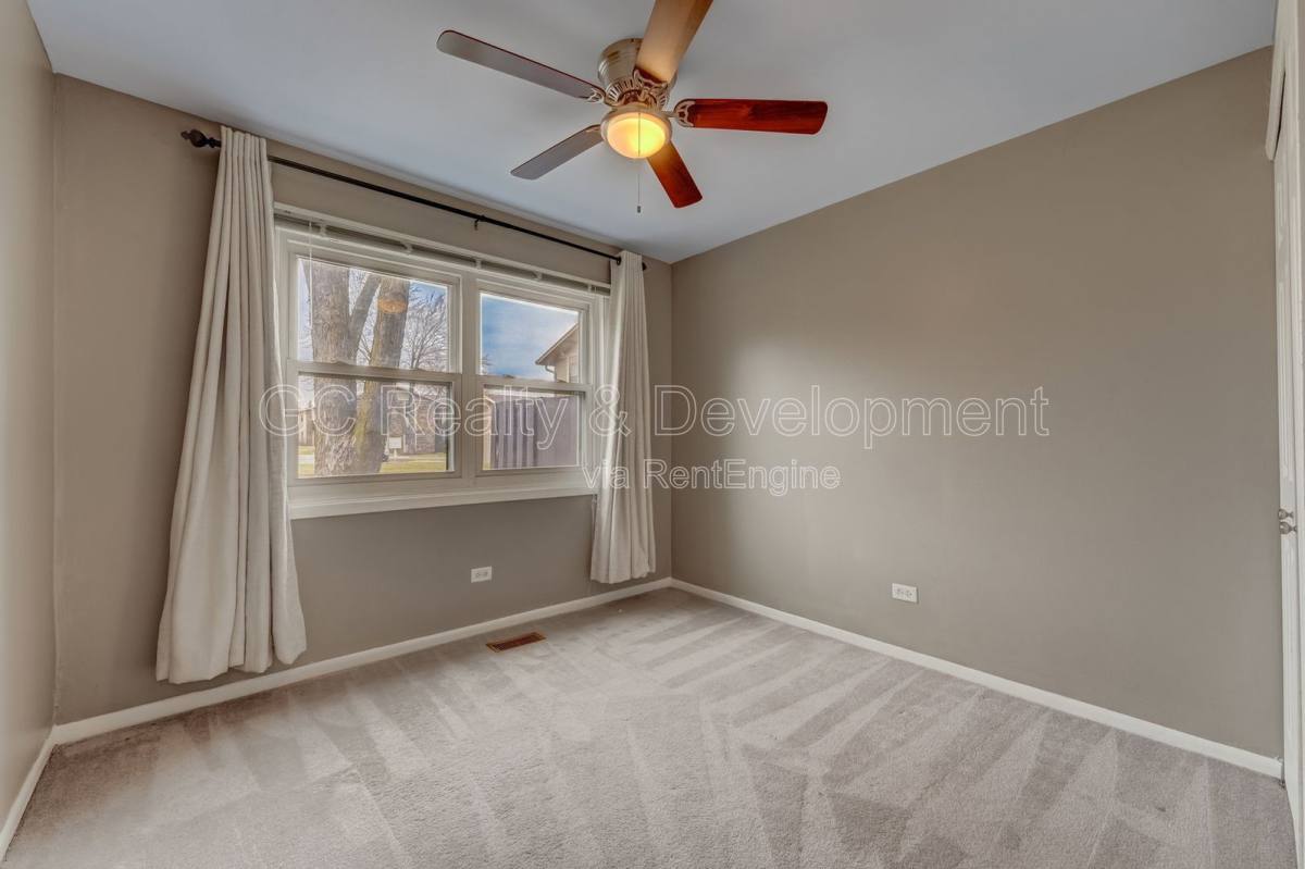Condo for rent at 5850 Fresno Court #C, Hanover Park, IL 60133