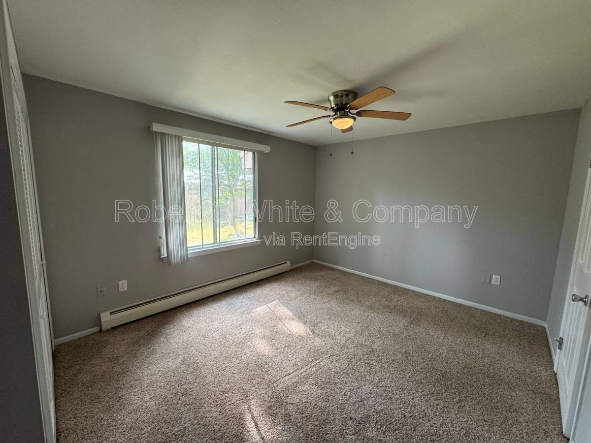 Condo for rent at 38 Granite Rd, Guilford, CT 06437