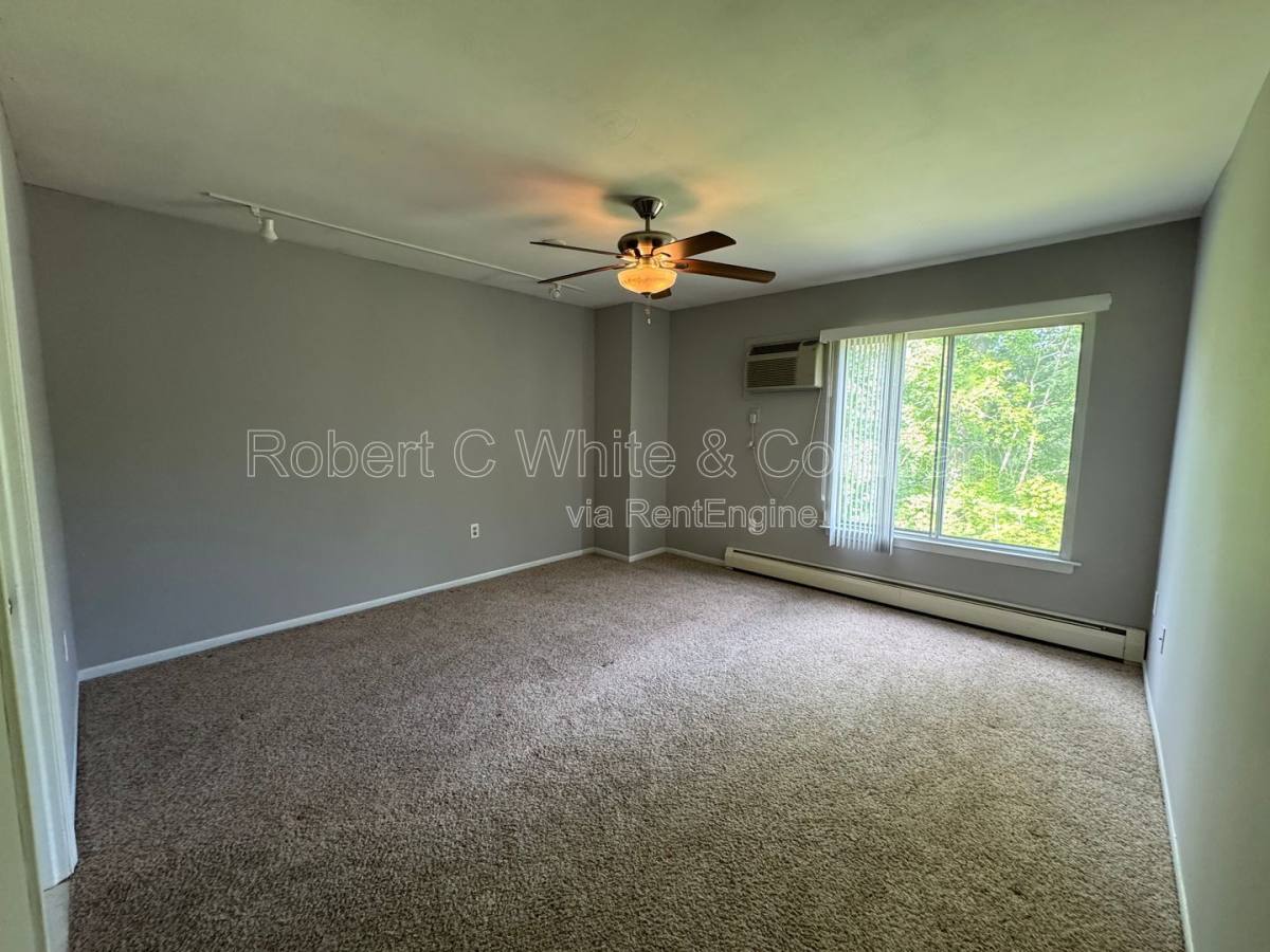 Condo for rent at 38 Granite Rd, Guilford, CT 06437