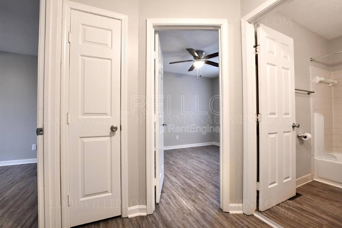 Townhouse for rent at 3216 Hikes Lane, Louisville, KY 40220