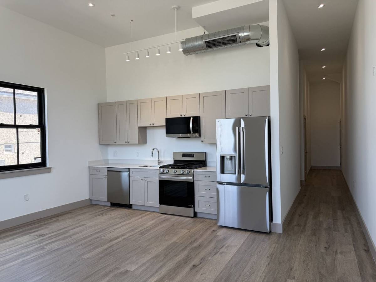 Apartment for rent at 684 Northampton St, Easton, PA 18042