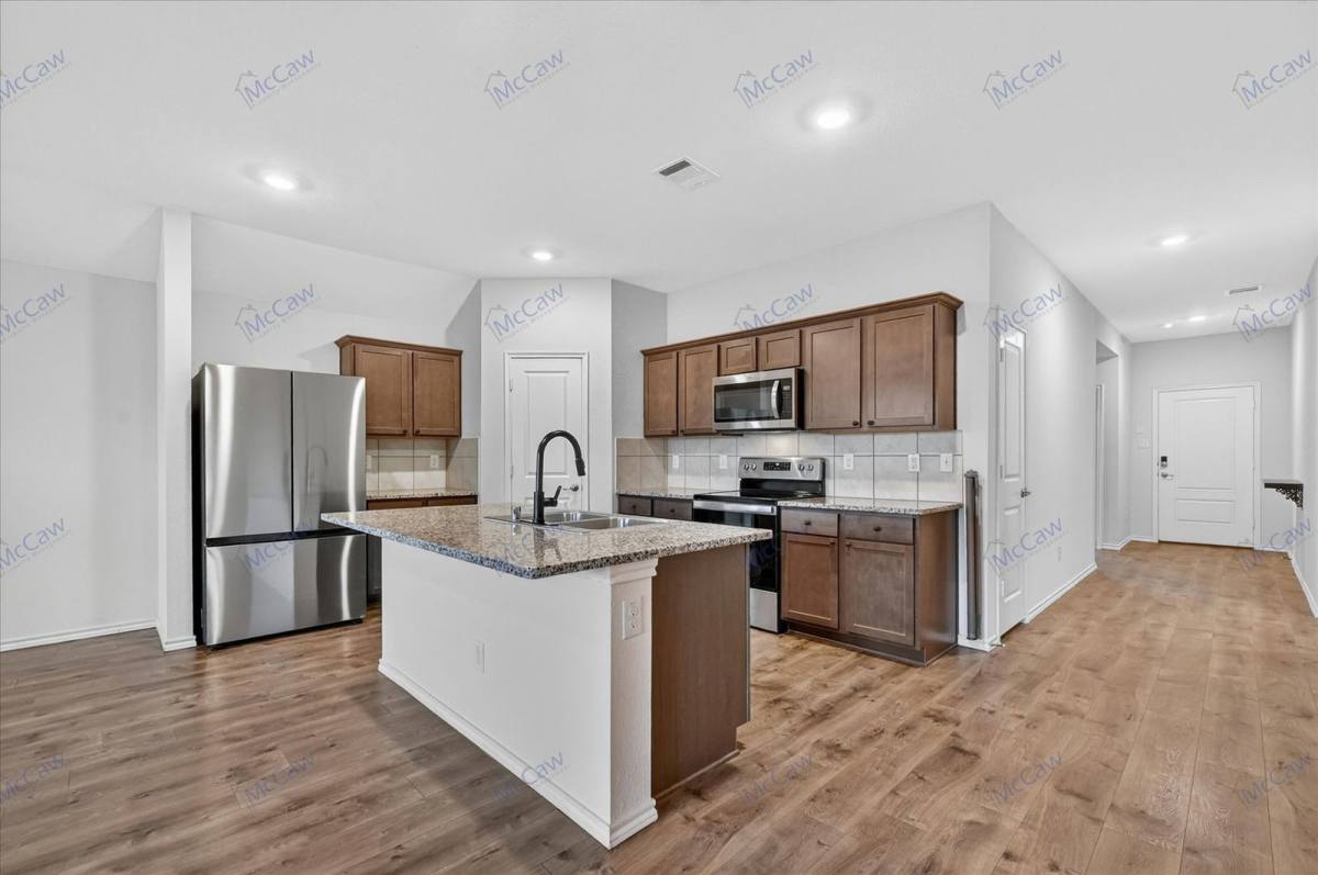 House for rent at 800 Windmill St, Royse City, TX 75189