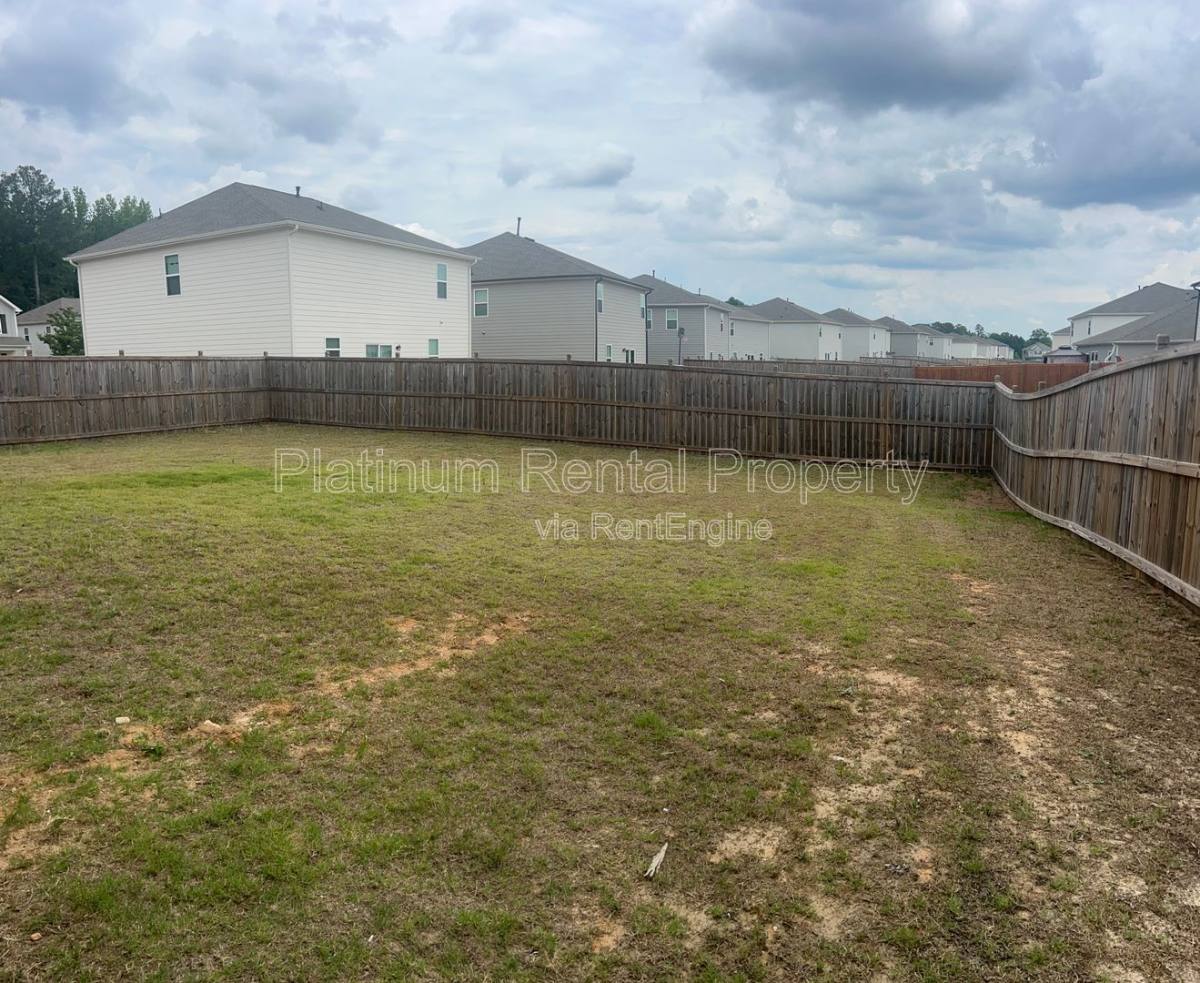 House for rent at 3843 Rustic Barn Way, Loganville, GA 30052