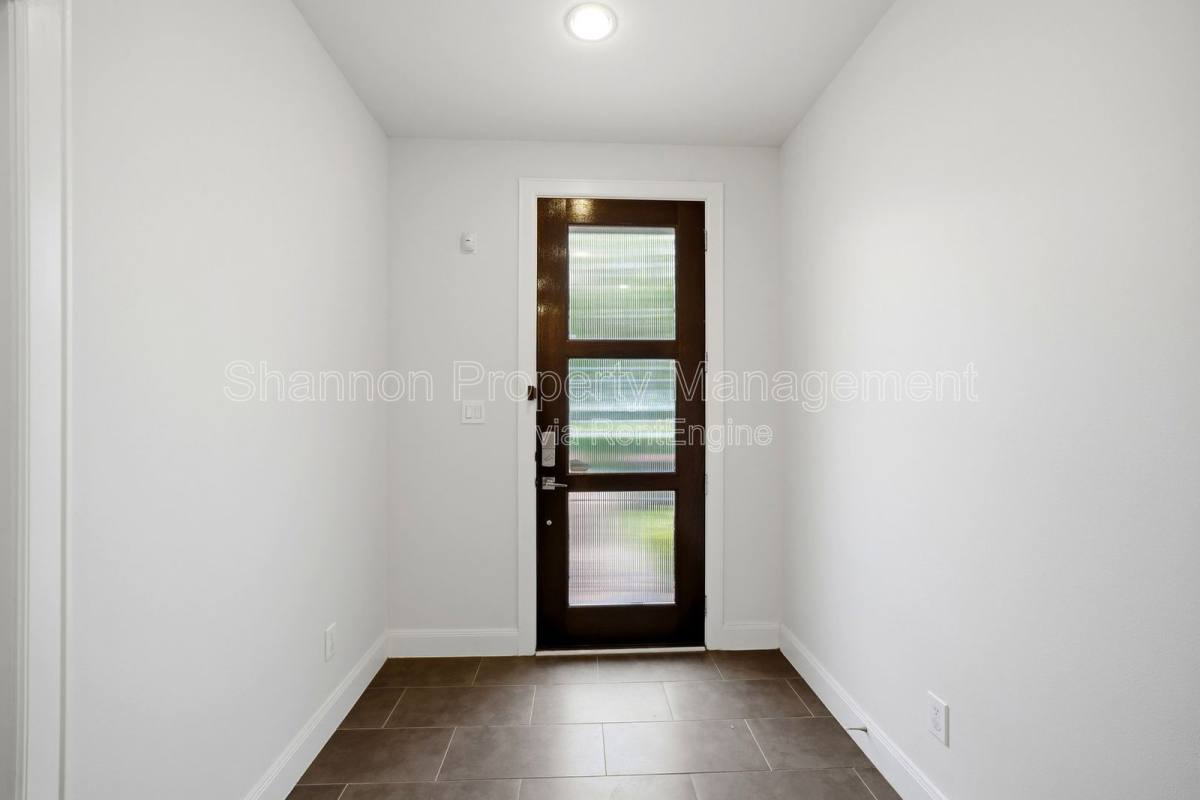 House for rent at 3131 Leeland St, Houston, TX 77003