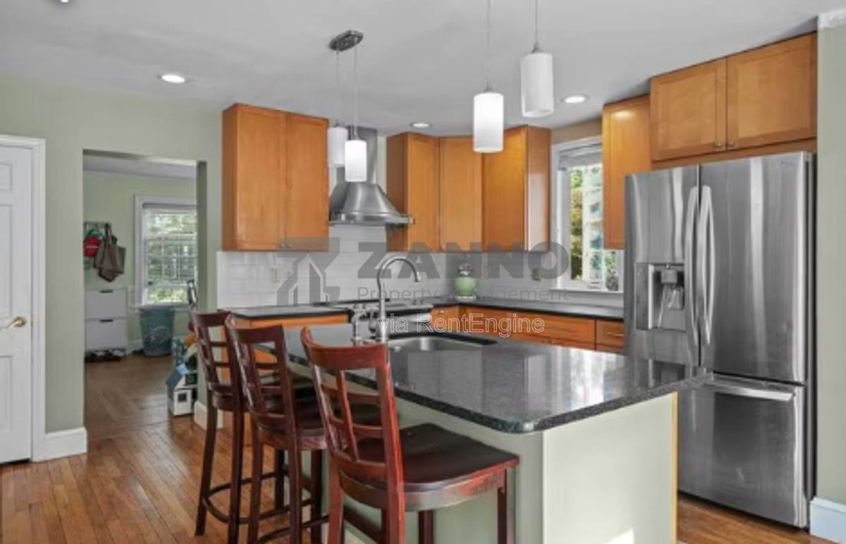 House for rent at 6 Fairview Ave, Lincoln, RI 02865