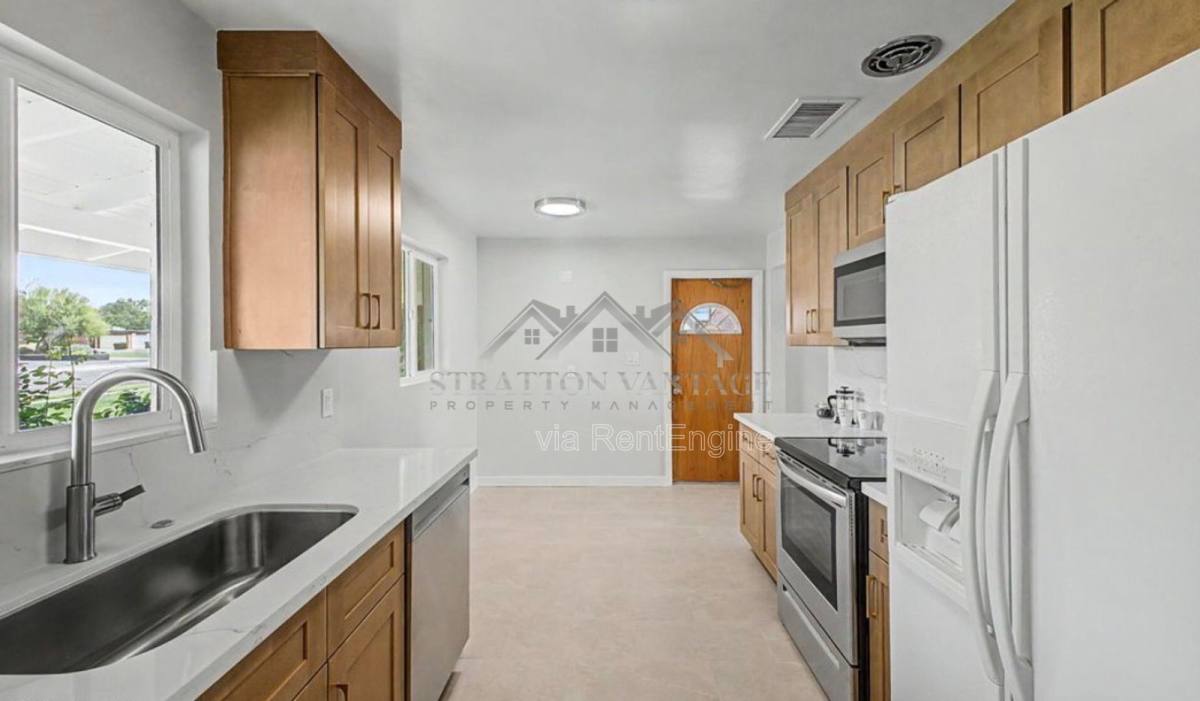 House for rent at 3409 E Indianola Ave, Phoenix, AZ 85018
