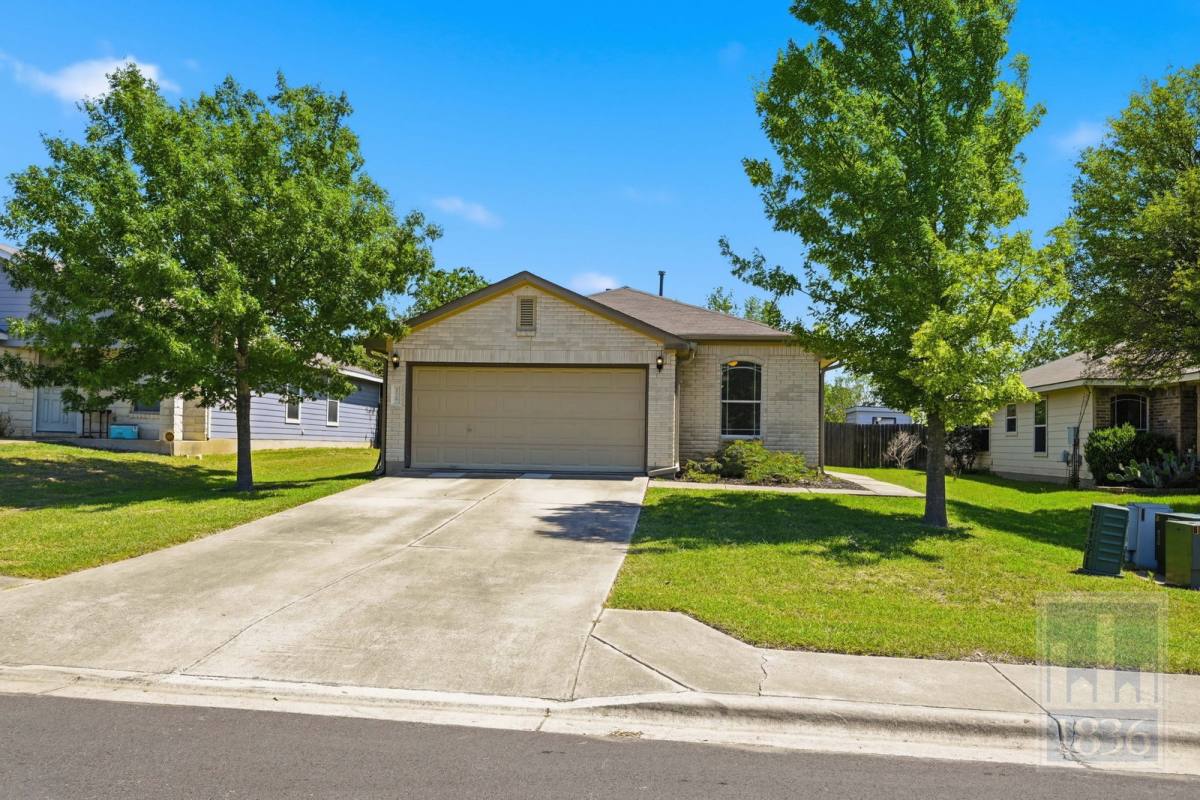 House for rent at 228 Pearl Lake Dr, Kyle, TX 78640