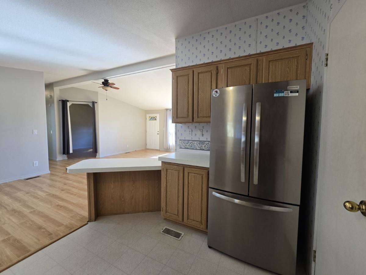House for rent at 2032 NE Klamath Ave, Roseburg, OR 97470