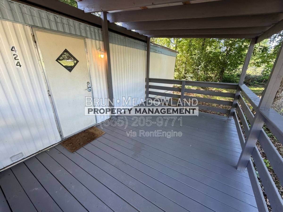 Apartment for rent at 424 Patterson Rd, Walland, TN 37886