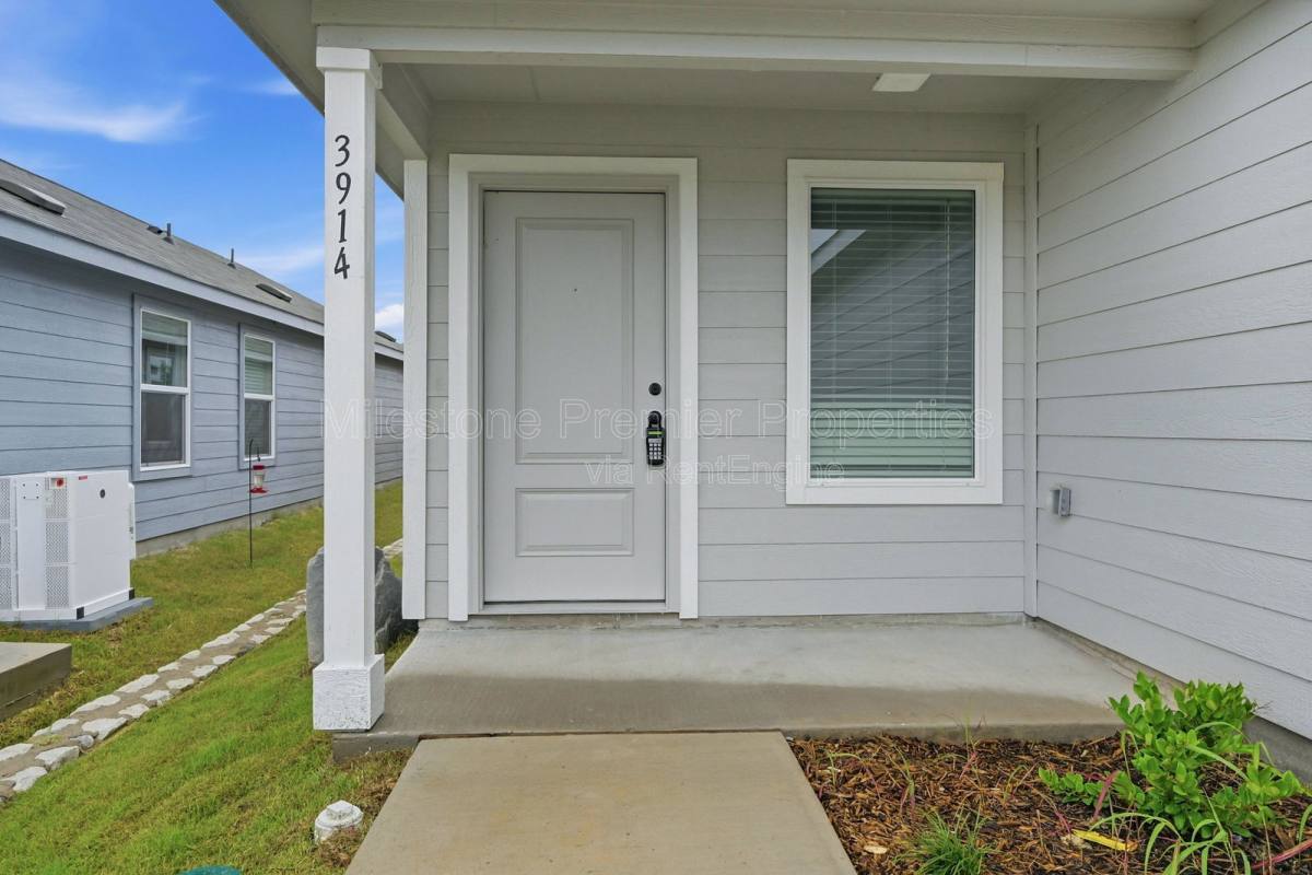 House for rent at 3914 Ontario Way, Sherman, TX 75090