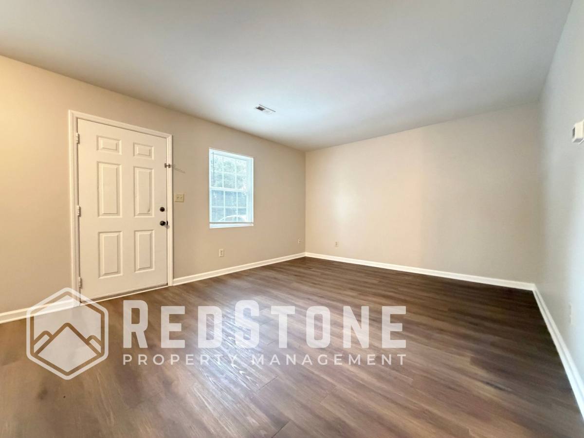 Apartment for rent at 221 Quintas Ave #B, Burlington, NC 27215