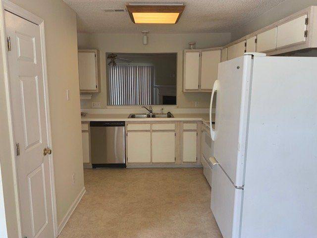 Apartment for rent at 2513A Bluff View Court, Greenville, NC 27834
