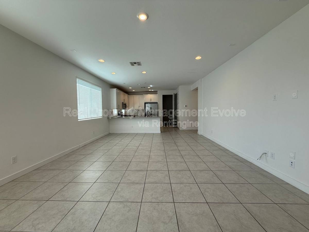 House for rent at 6324 W Warner St, Phoenix, AZ 85043
