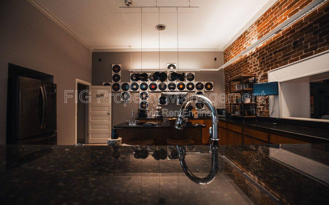 Apartment for rent at 415 W Depot Ave, Knoxville, TN 37917
