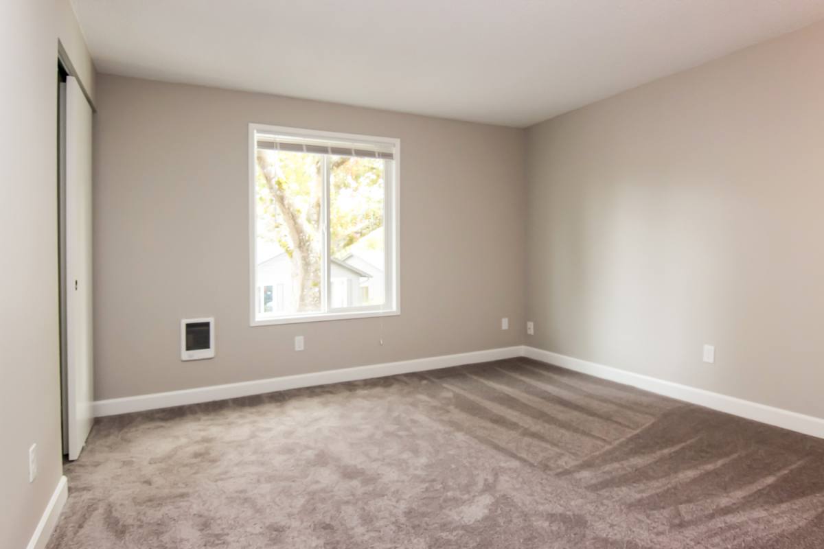 Apartment for rent at 17340 SW Oak St, Beaverton, OR 97007