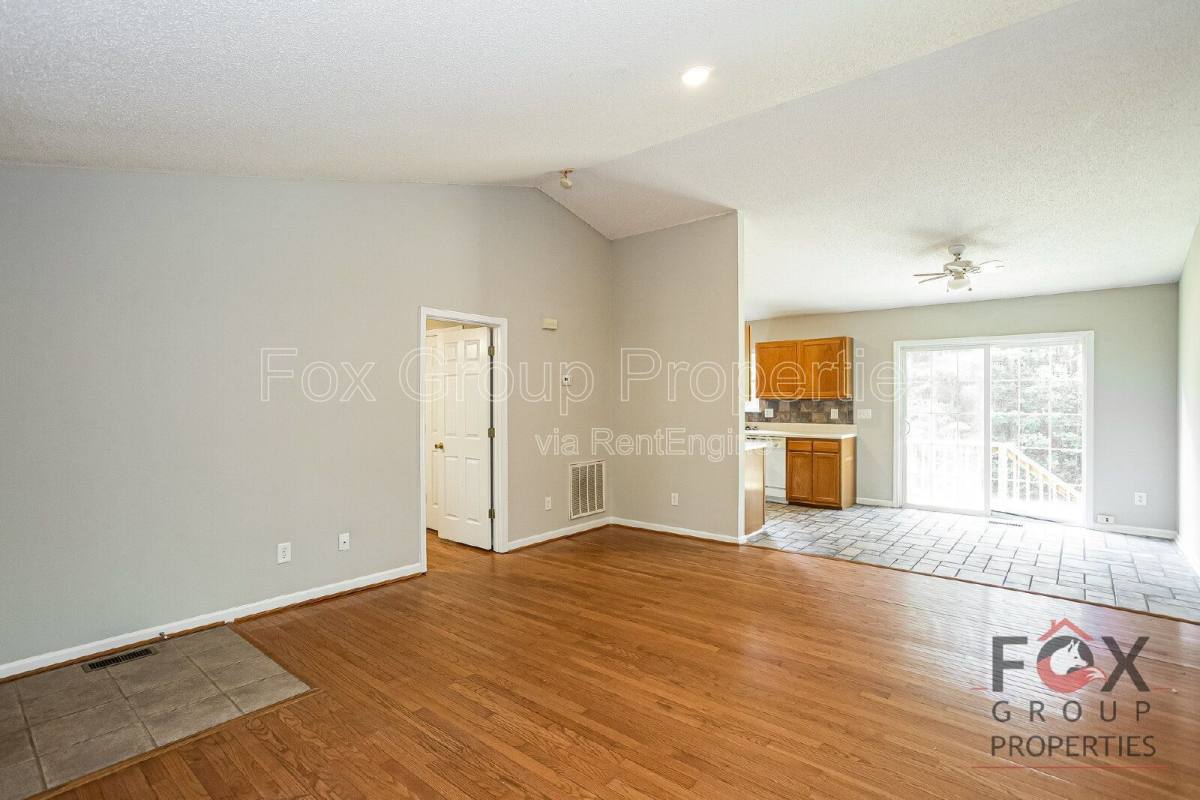 House for rent at 184 Brook Creek Dr, Troutman, NC 28166