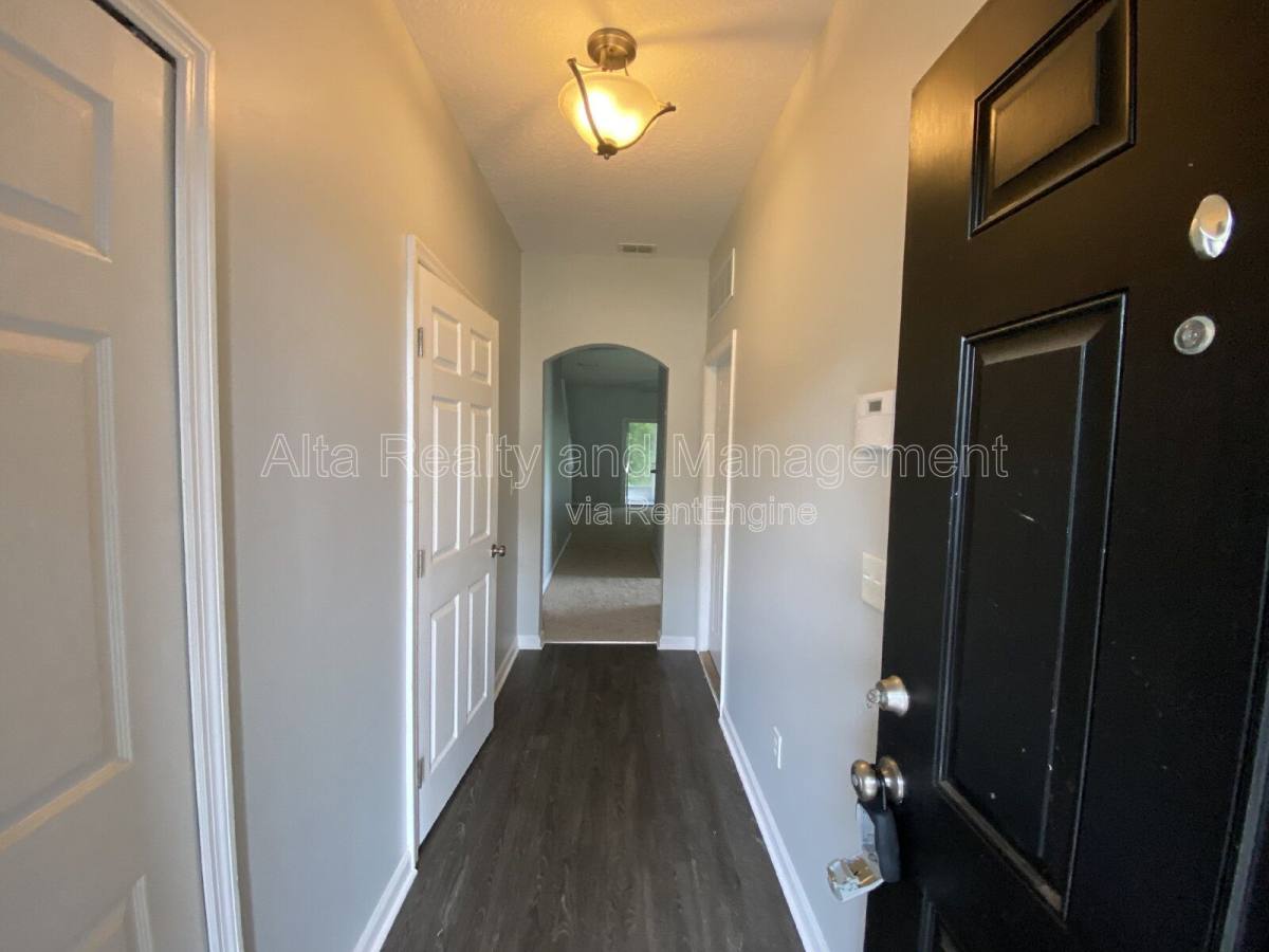 Townhouse for rent at 8692 Tower Falls Dr, Jacksonville, FL 32244
