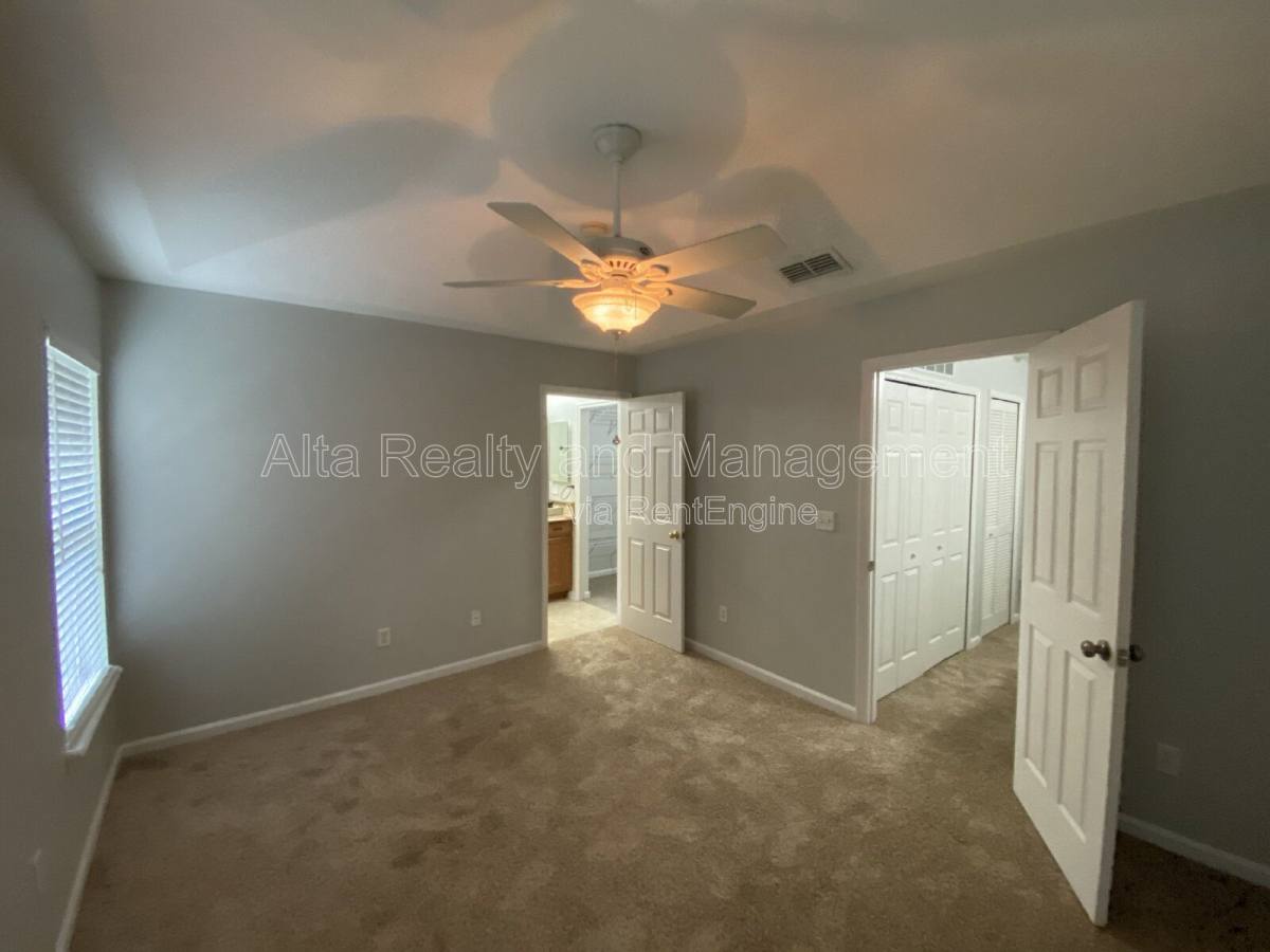 Townhouse for rent at 8692 Tower Falls Dr, Jacksonville, FL 32244