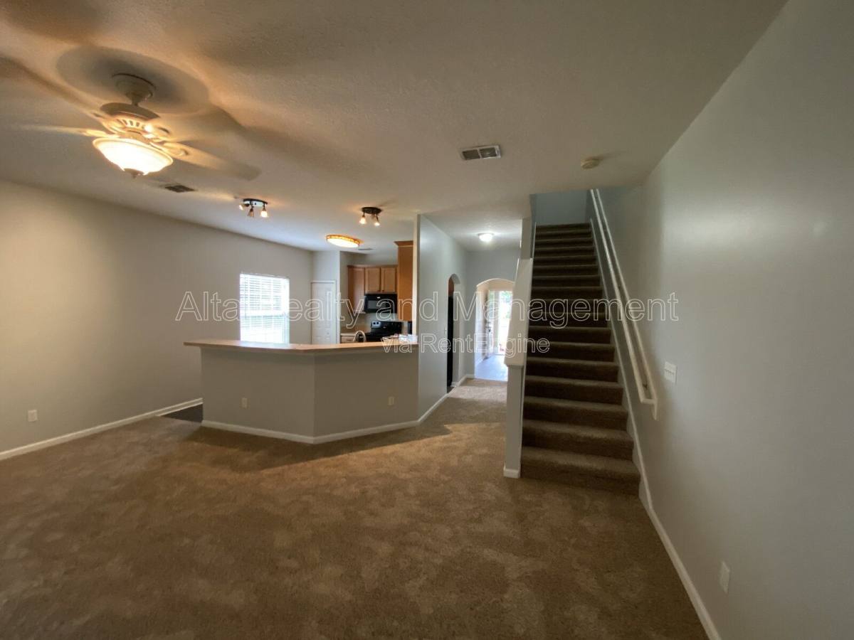 Townhouse for rent at 8692 Tower Falls Dr, Jacksonville, FL 32244