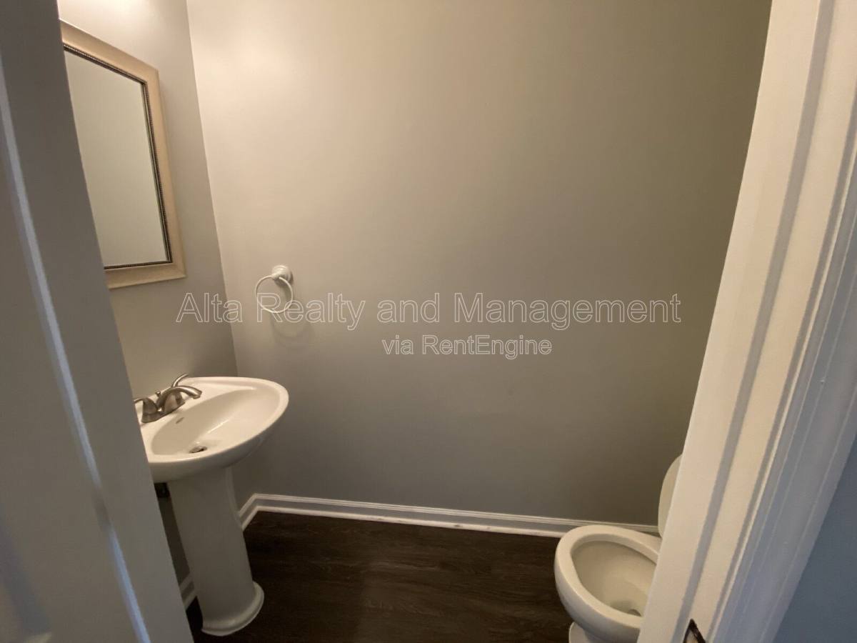 Townhouse for rent at 8692 Tower Falls Dr, Jacksonville, FL 32244