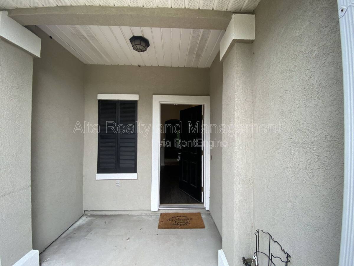 Townhouse for rent at 8692 Tower Falls Dr, Jacksonville, FL 32244