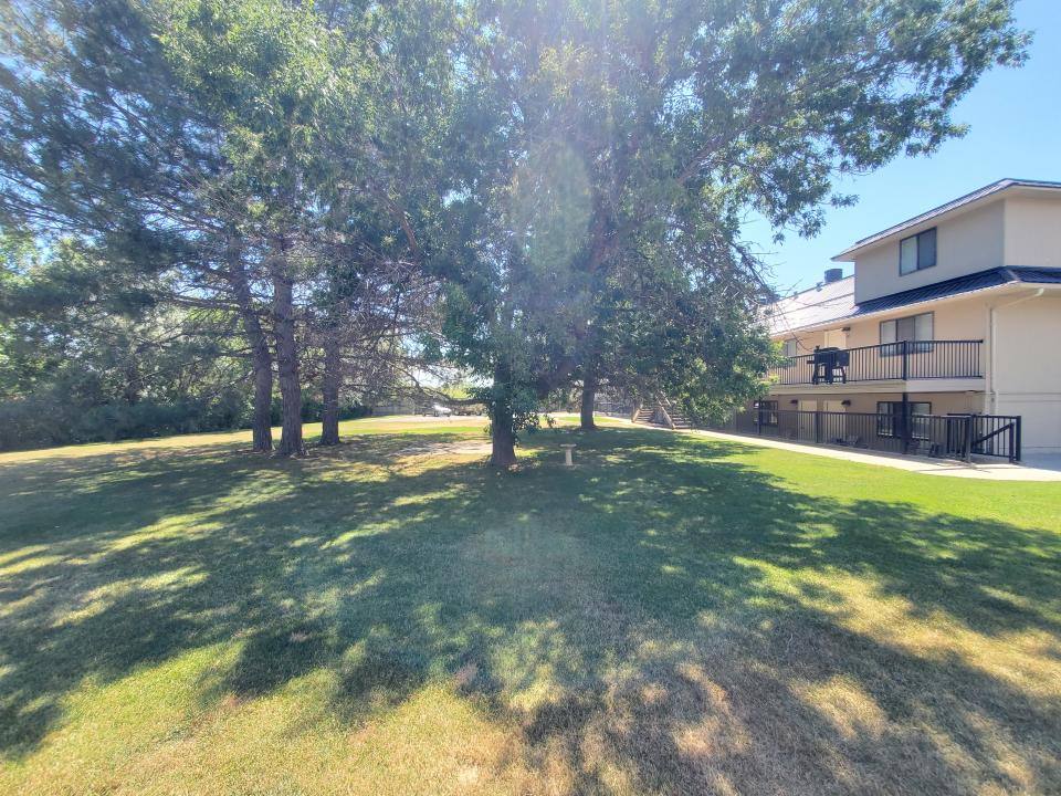 Apartment for rent at Briar Patch, 1141 28th St W #13, Billings, MT 59102