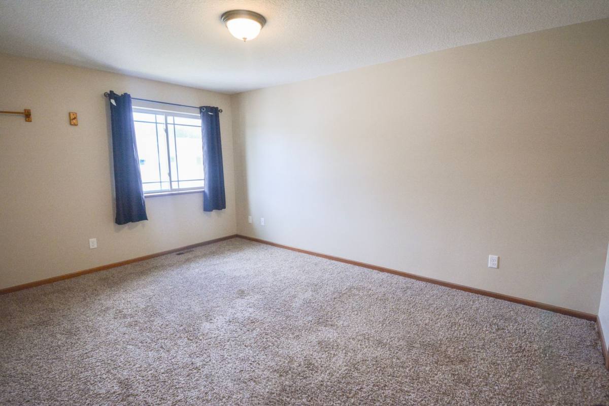 Townhouse for rent at 5088 61st St NW, Rochester, MN 55901