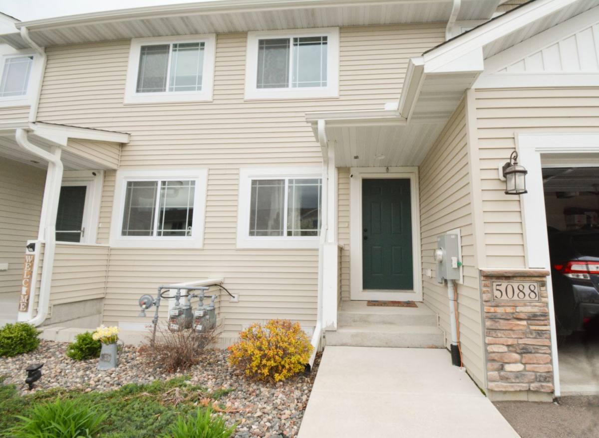 Townhouse for rent at 5088 61st St NW, Rochester, MN 55901