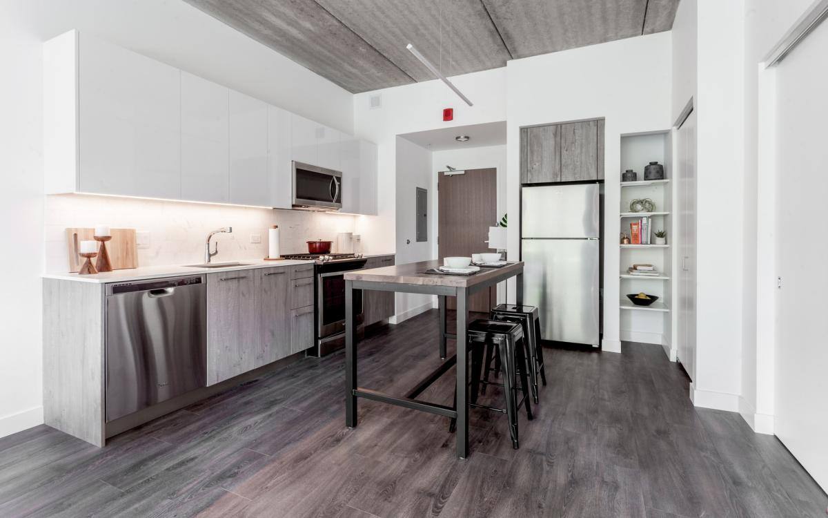 Apartment for rent at 1590 Elmwood Ave, Evanston, IL 60201