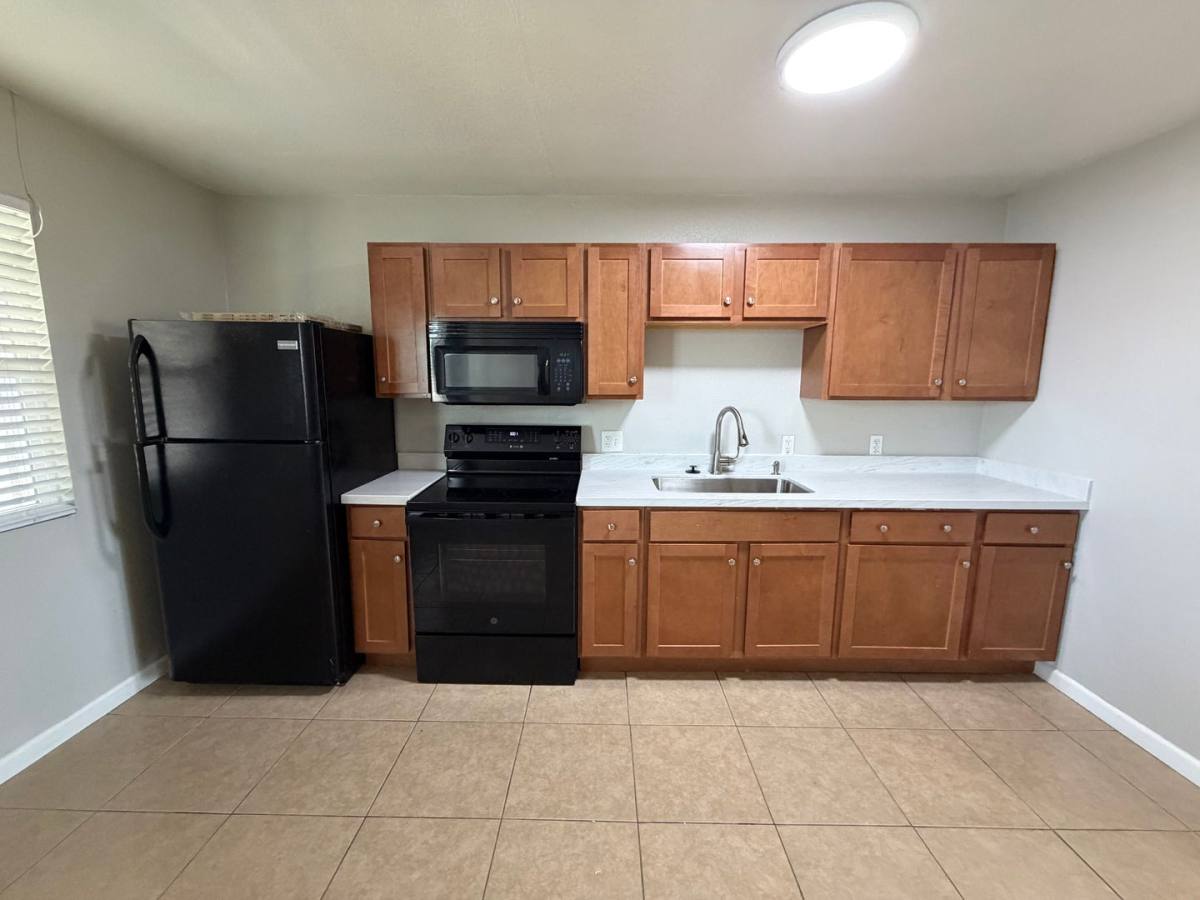 Apartment for rent at 329-349 N 11th St, Phoenix, AZ 85006