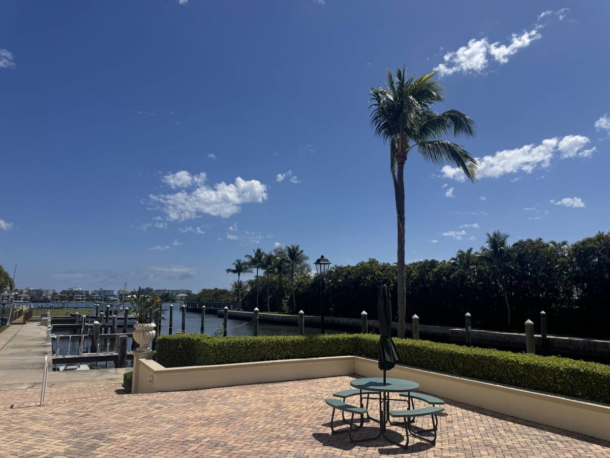 House for rent at 356 Moorings Dr, Lake Worth, FL 33462