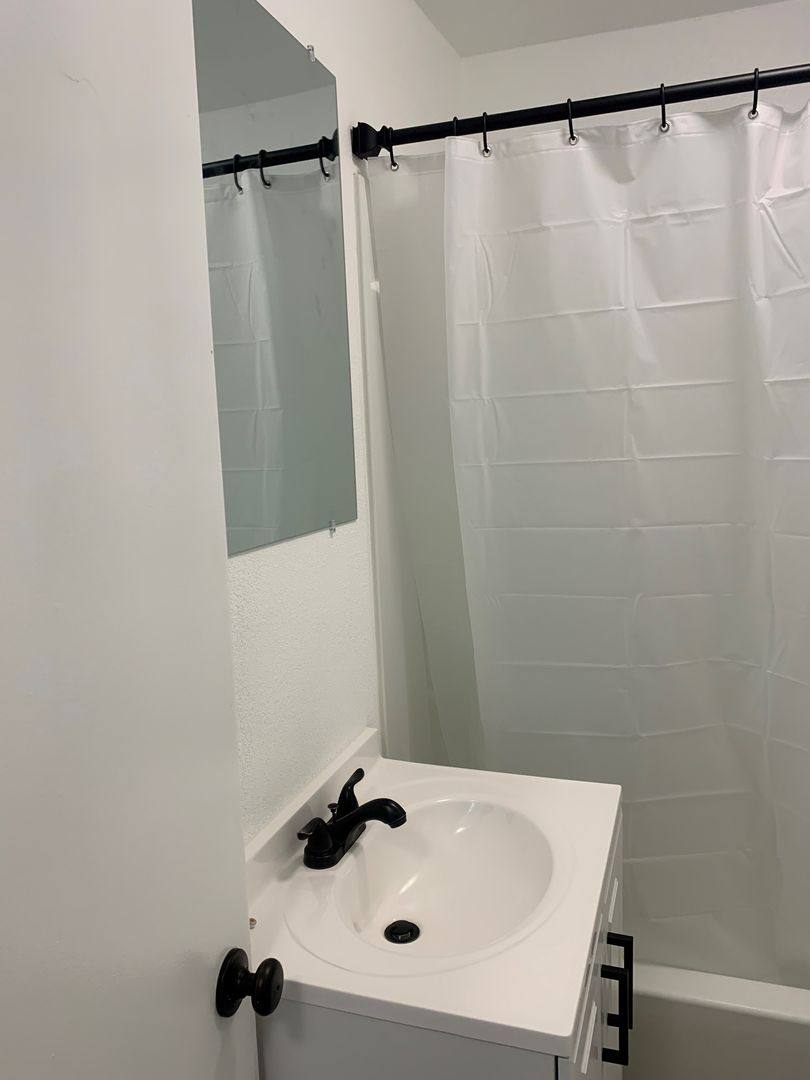 House for rent at 2457 Orchard Way, Klamath Falls, OR 97601