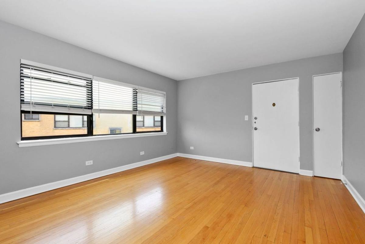 Apartment for rent at 10206-30 S Walden Parkway, Chicago, IL 60643