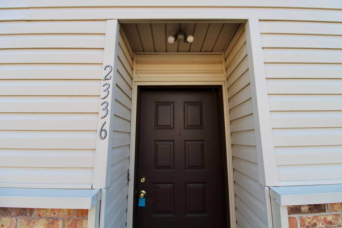 Townhouse for rent at 2336 Heatherfield, Norman, OK 73071