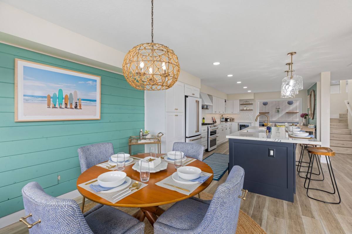 Townhouse for rent at 579 Hygeia Ave #A, Encinitas, CA 92024