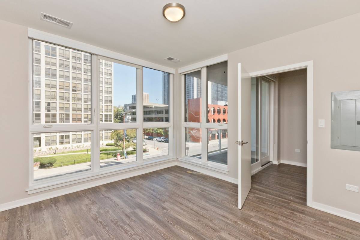 Apartment for rent at 1552 N Park Ave, Chicago, IL 60610