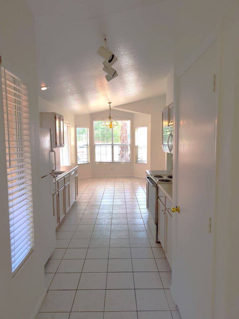 House for rent at 2450 S Apache Dr, Chandler, AZ 85286